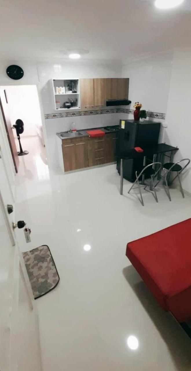 Rodadero Parador, A 20 Metros De La Playa Apartamento *